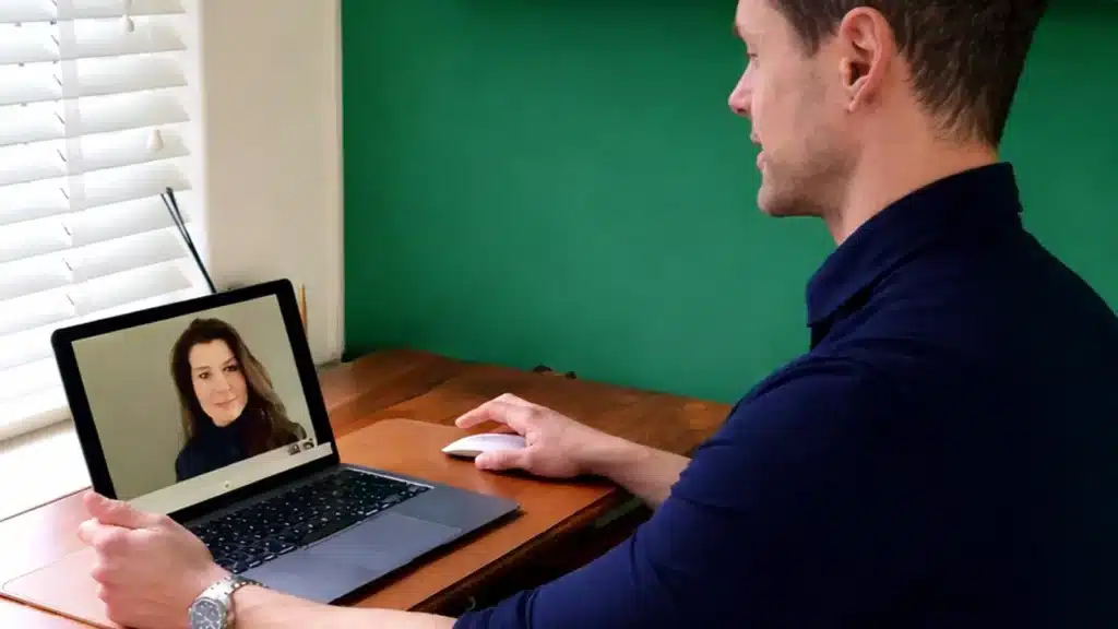 Online hypnotherapiesessie tegen angst bij Hypno Atlas in Boxmeer – persoonlijke begeleiding via video